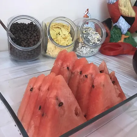 Homestay Family Avenue *