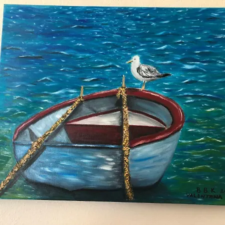 ホームステイ Family Avenue キテン