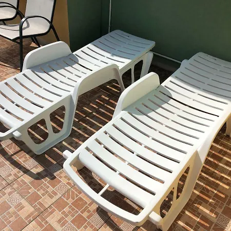 Family Avenue キテン